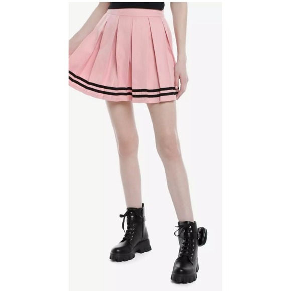 Hot Topic Dresses & Skirts - Hot Topic light pink‎ pleated cheer schoolgirl skirt w black stripe Goth Whimsy